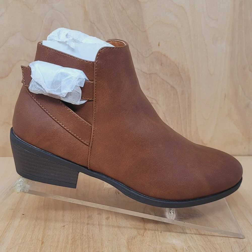 VEPOSE Women's Ankle Boots Size 7 M Low Heels Side Zip Booties Cognac